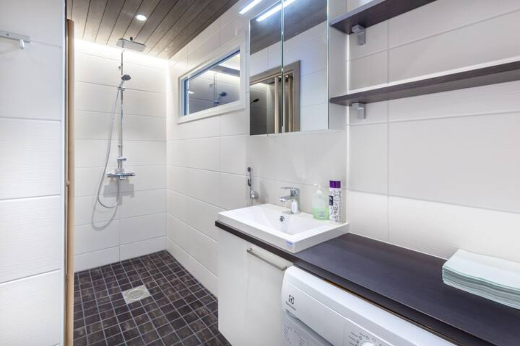 Chalet2 Ellivuori kylpyhuone Sastamala